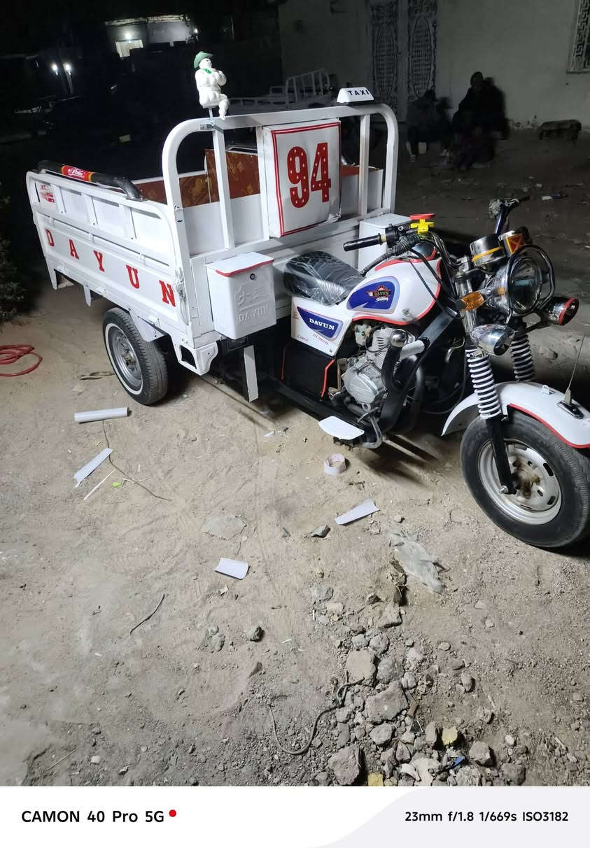 السلام عليكم ستوته دايون موديل 2021/تعمير 26كله جديد ستوته جاهزه وخير من الله برغي ما عوزه. سعره مليون و 850وبيه مجال حك جيه ناصريه مركز. ***********
