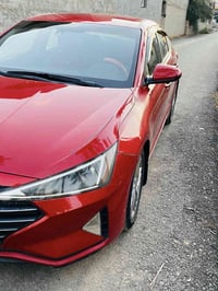 ٢٠٢٠ • صبغ كامل • قطع كلير الباب