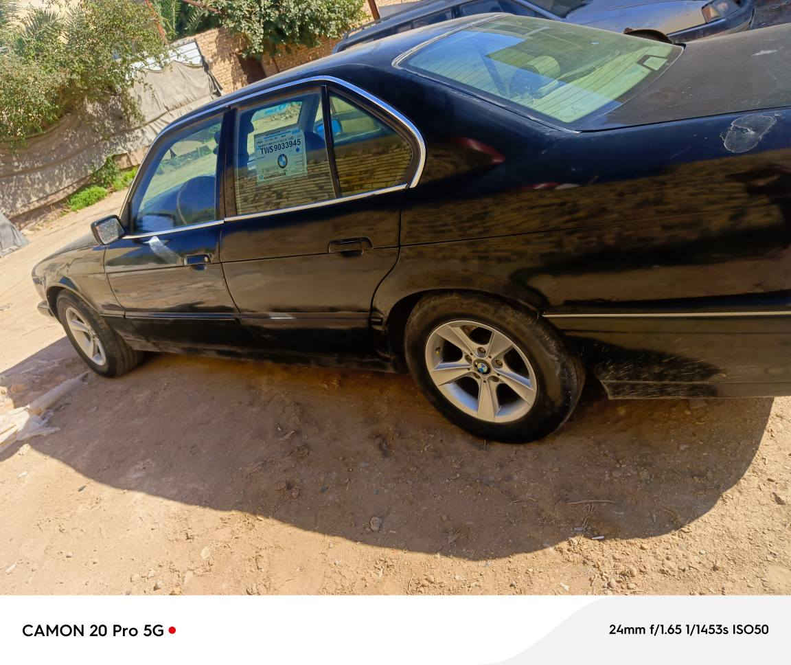 السلام عليكم للبيع بي ام ٥٢٥مفتوح كير اوتو كفاله رقم انكليزي جديد تحويل مباشر مكان بابل معلومات اكثر اتصال على *********** حلة, بابل
