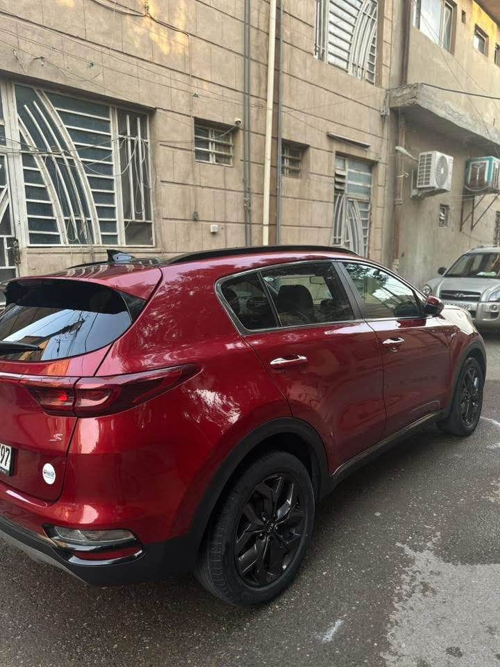 سبورتج 2020 وارد امريكي فئة S رقم اربيل ظربتها خفيفة بدون ايرباك فقط ربع البنيد
المواصفات
1. بانوراما
2. محرك 2400 GDi
3. تبريد قطعتين
4. ستيرن رياضي D
5. تحكم ستيرن جهتين
6. شفتات سرعة
7. ثلاثة انظمة للقيادة
8. مثبت سرعة
9. كشنات امامية تدفئة
10. رادارات امايية وخلفية وجانبية
11. تحديد مسار
12. نظام منحدرات
13. مري شفط
14. اشاير بالمري
15. فورويل AWD
16. نقطة عمياء
17. ويل كب اسود رياضي حجم 18
18. ماشية 95 الف km وليس ميل
19. شاشة اعطال
20. شاشة ابل وكار بلي اصلية
السعر 195 ورقه وبيها مجال بسيط
للتواصل *********** 
عنوان بغداد سبع ابكار الفارس, صلاح الدين
