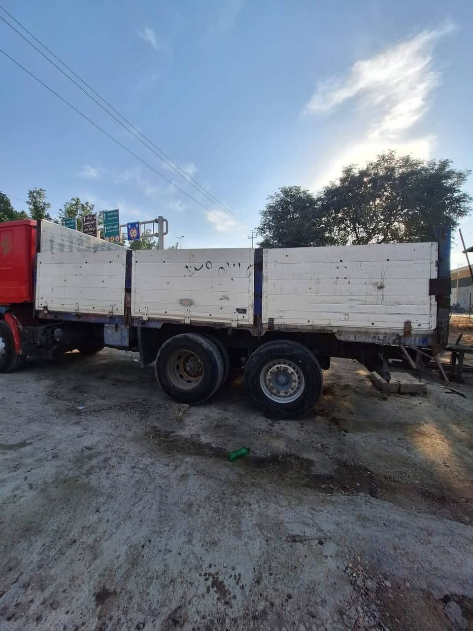 بدي المنيوم للبيع
السعر 20ورقه وبي مجال

***********
***********
