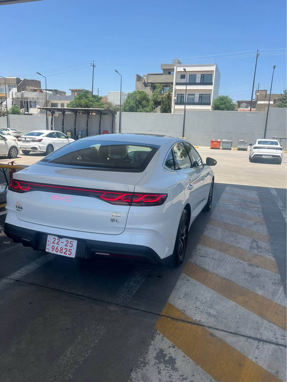 BYD 2025 
جۆر Ql 
پاتری ١٢٠ 
ته نها ٥ هه زار ڕۆشتوە
بانۆراما پاتری گە ورە
بێ بۆیاخ بێ سارد
ڕە قە م سلێمانی
*********** 
سێمانی السليمانية, العراق
