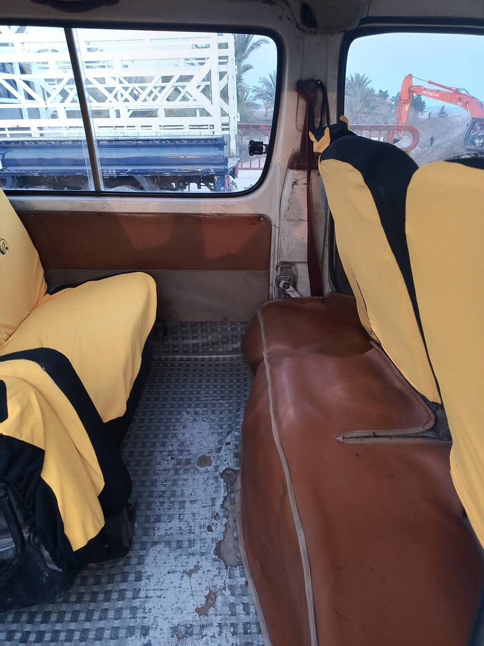 سلام عليكم فتون F موديل 2014,سياره موصليه،،مصفره هيه ،خط كوفه نجف،،سعر 38, بيه مجال ،مكان سياره النجف عباسيه،***********
