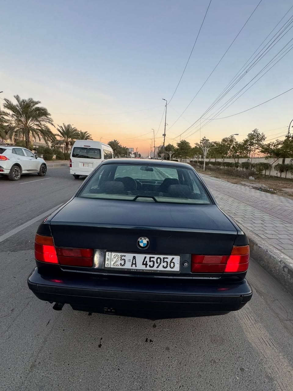 السلام عليكم
للبيع بي ام 525 مديل 91
رقم كركوك انكليزي شرط التحويل سياره جاهزه صبغ جديد مكينه جديده داخل نضيف فتحه سلايت
منضومه تبريد جديده ثلج
مروحه كهرباء مال f01 يعني انسه شي اسمه حماوه
السياره احله من الصور 
مكاني بغداد حي البنوك 
السعر 43
***********
