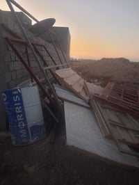 سقيفه مع سندوج والبوب مالتهن يعني تاخذهن اشدهن كبل مابيهن كل نقص السعر...