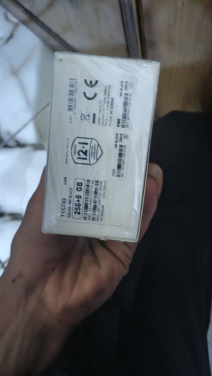 سلام وعليكم
تلفون البيع مستخدم يومين فقط ضمان صيانه 
 12 شهر وتر بروف جهاز تكنوو غني عن التعريف 
TECNO SPARK 40 Pro.       وهاذه اسم الجهاز وتكدر تبحث عليه السعر 350 وبيها مجال وذاا مراوس بدراجه عادي بس كون نضيفه دبل شريحه ذاكره 256
***********.  رقمي هاذه شغال بي وتساب 
*********** هاذه رقم واكف بس بي وتساب
