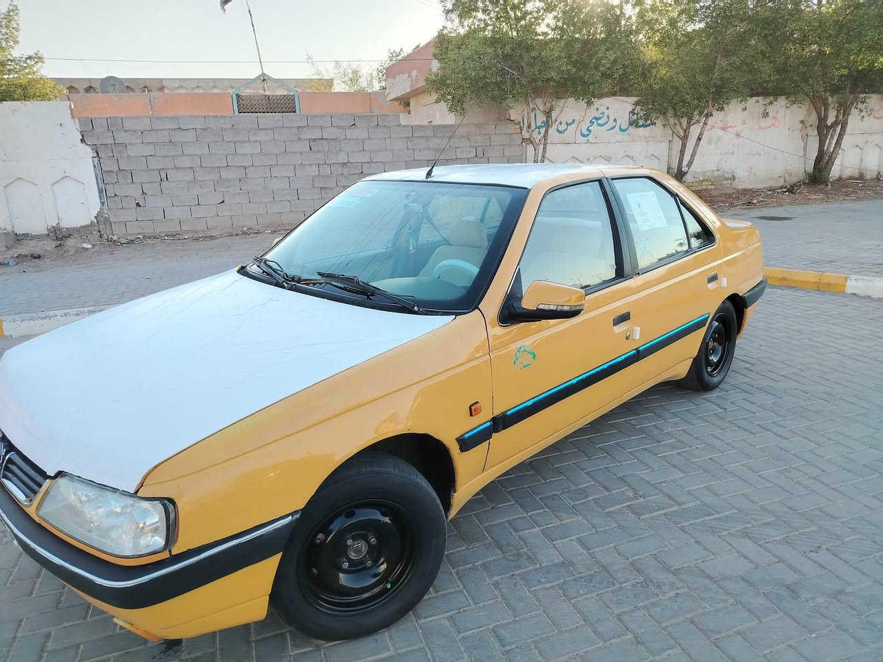 بيجو لميس ٢٠١٤ مكينه وكير كورلا بكاجو تحويرها يم مرتضى أبو الاكبر احسن تحوير كير اوتماتيك صدر امامي خلفي جديد كهربائيات كلها شغاله بيها جاملغ امامي صبغ بدون ضربه سياره مصفرة غرامه وهيئه باسمي السياره السعر ٣٥ العنوان بغداد البياع ***********
