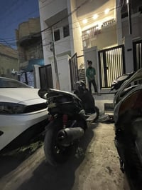 سكنس نثيه دراجه كلها بلاديه وكفراتها كامله كهربائيات كلها شغاله سلف وه...