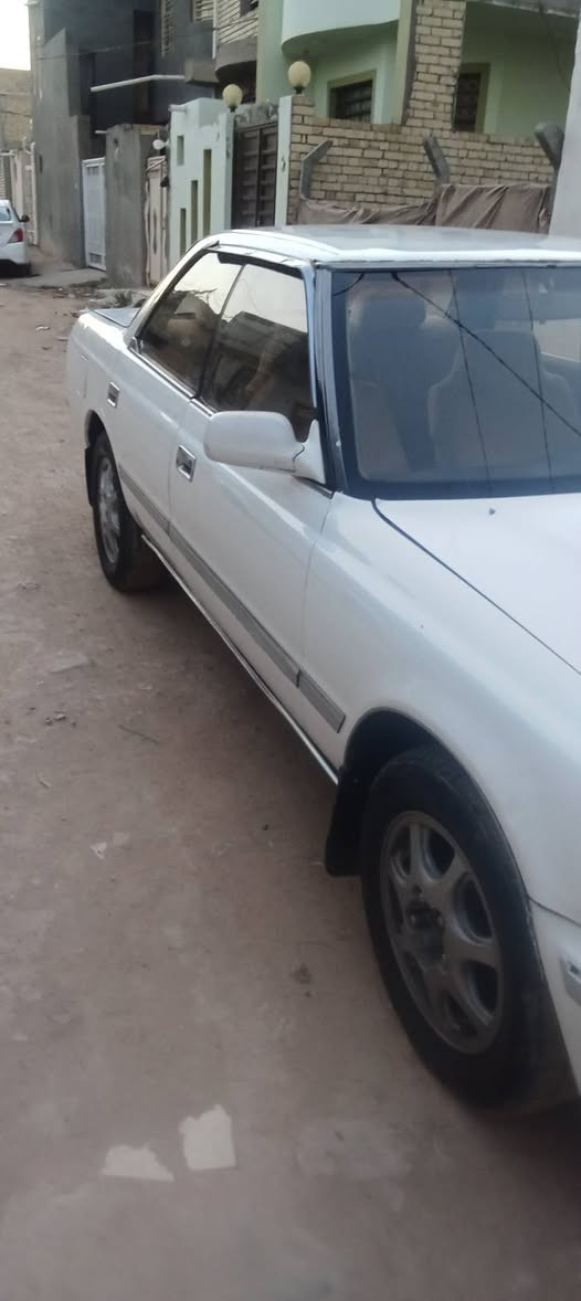السلام عليكم مارك عضم موديل 90 نجف بسمي سنويه لغايه 31 هزه جديده مكفوله من كص واصوليات  عوزها تبريد  مكان نجف (***********)
