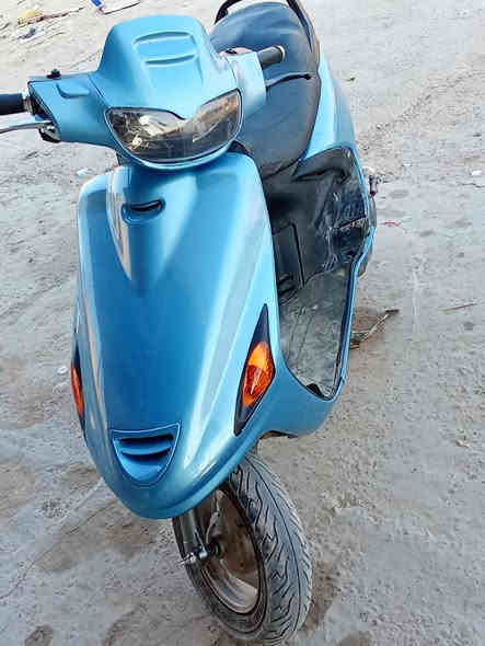 دراجه فراشه مكينته نعمه دراجه دجديده مطلعه من لحويه صالي 7تيام دراجه نضيفه سعر 550وبيه مجال رقم لموبيل ‏‪0770 668 0095‬‏
