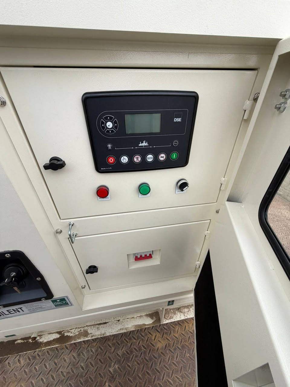 🔷نوع المحرك:  ISUZU
🔷القدره:28KVA
🔷المحرك:4 بستم
🔷عدد ساعات التشغيل:0ساعة⏰
🔷نوع الملف:ستام فورد انكليزي نحاس100%🇬🇧
🔷كاتم
🔷مع سسستم بروتكشن كامل للحمايه ونظام اوتو Ato
🔷مع خزان وقود 150 لتر
🔷لمعرفة السعر ضع الرقم 71 داخل منشور البيج او الاتصال:-
🔷☎️رقم الهاتف:***********
🔷العنوان:بابل
🔷يوجد توصيل لجميع محافظات العراق 🇮🇶 🚛🚚
