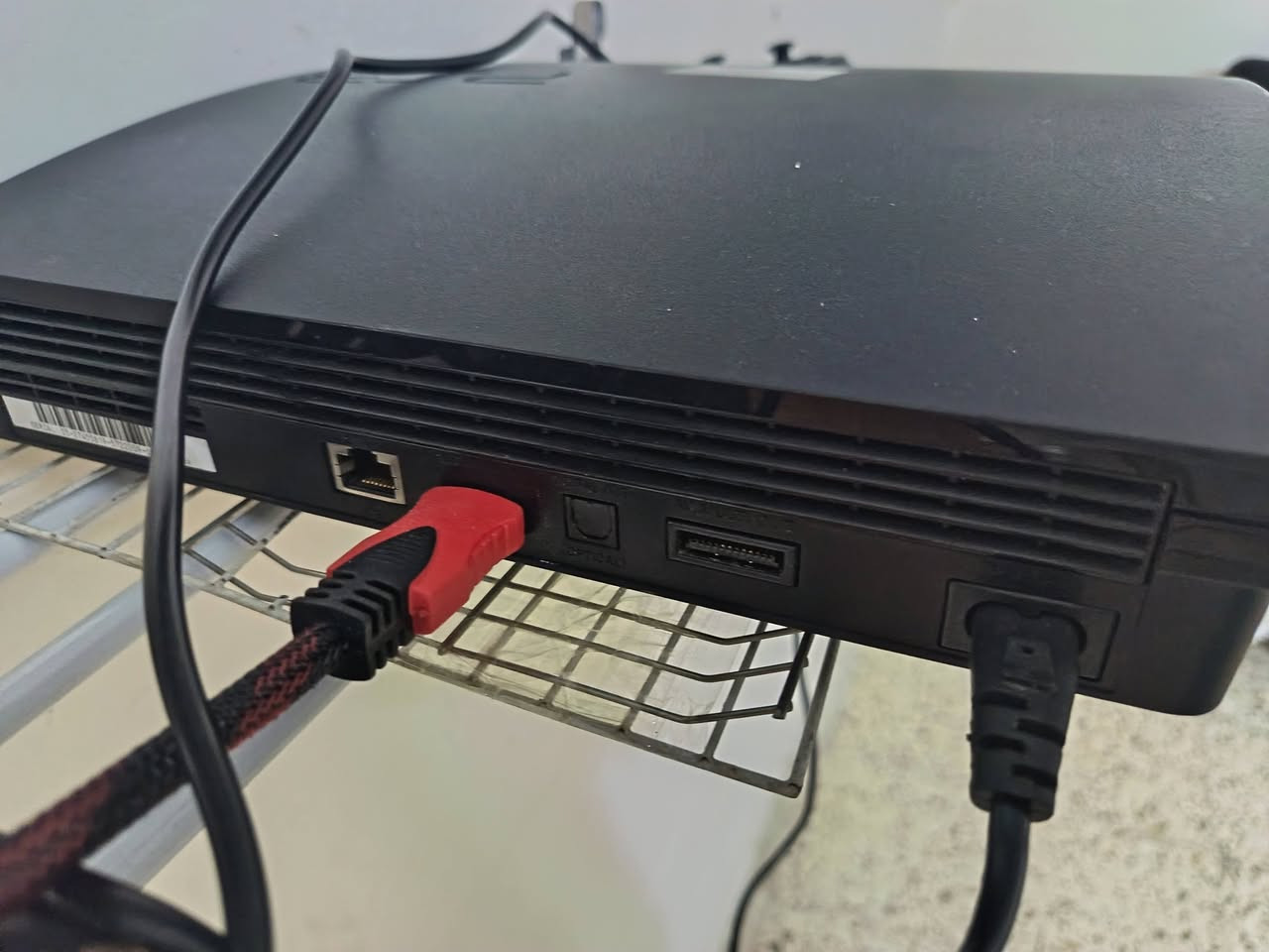 بلي 3 سلم مهكر جهاز نضيف كامل ملحقات جوستكات ثنين جديدات بي 5 العاب سعر 150 بيع او مراوس اب اي شي مكاني بغداد الامين ثانيه ماكو توصيل
***********
