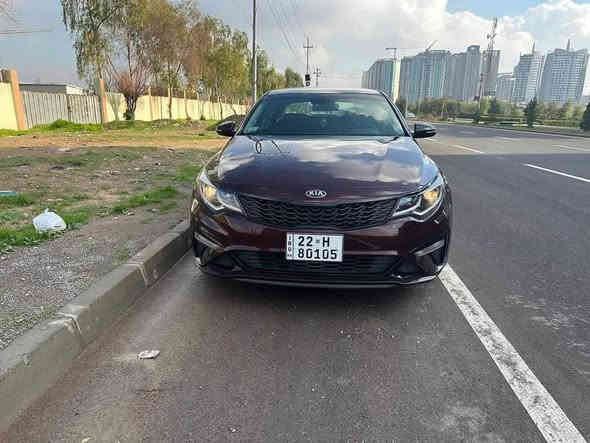 اوبتما للبيع 19 بأسمي تحول او وكاله 
حادث فقط تبديل باب خلف سايق
بجم كبس سياره للي يدور جديد 
الخاص مغلق 
***********
السعر 147وبي مجال بسيط
