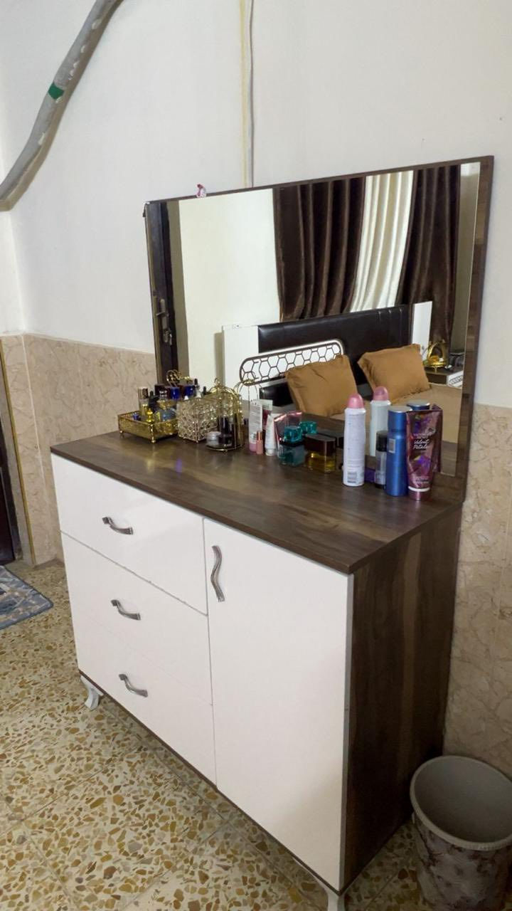 غرفه تركي ٨ قطع جديده بعدها مابيه اضرار سعر ٥٥٠


**إذا كنت صاحب هذا الإعلان وتريد حذفه لأي سبب، رجاءا أرسل رسالة إلى الدعم الفني**