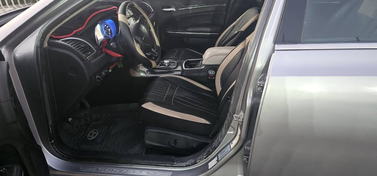 السلام عليكم اوبامه موديل 17 اصل بيع او مراوس وارد أمريكي حادث بيها 3قطع صبغ وبيها 2 تبديل سياره بسمي  سنويه منتهيه لغايت 29 علمن سياره فول موصفات عنوان بصره رقم *********** صور الحادث مال أمريكي موجود بيها حادث بلعراق خلفي اخوان رجاء الي ماتعجب لا يعلق الله يحفظكم
