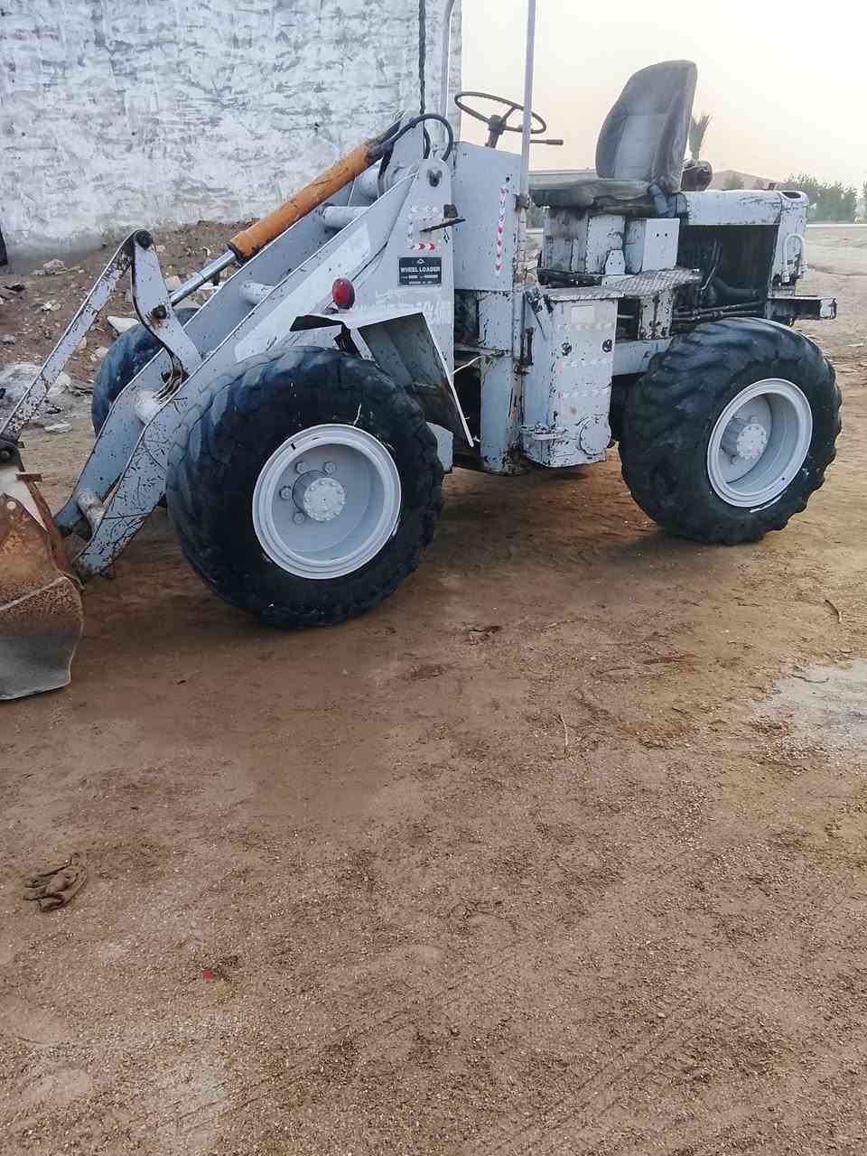 للبيع شفل فور كاوه
موديل 98 بدون 
حجم 40   مكينه ازوزه
جاهز للعمل سعر 60 وبي مجال
العنوان الكوت الاستفسار ***********و ***********
