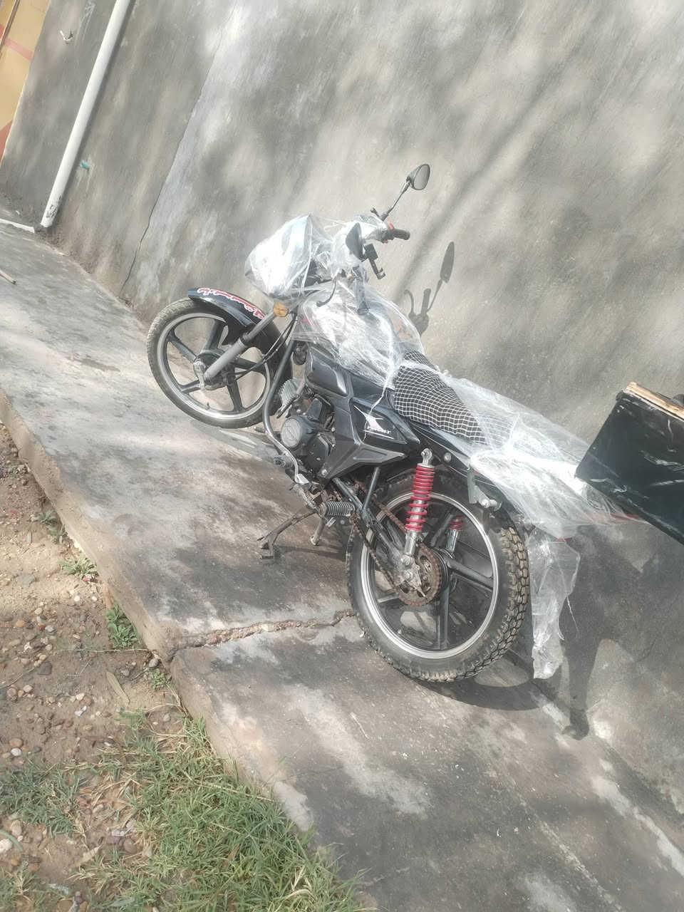 سلام عليكم
اريد مراوس بيراني 2025 او 2026 ابو غريب
 منطقت  الزيدان


**إذا كنت صاحب هذا الإعلان وتريد حذفه لأي سبب، رجاءا أرسل رسالة إلى الدعم الفني**