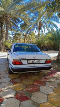مرسيدس • ١٩٩٠ • ٦ سلندر