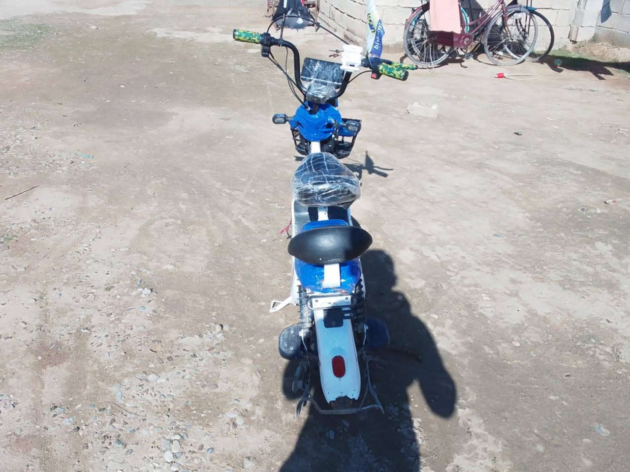 بايسكل شحن للبيع سعر 175وبي مجال ***********
