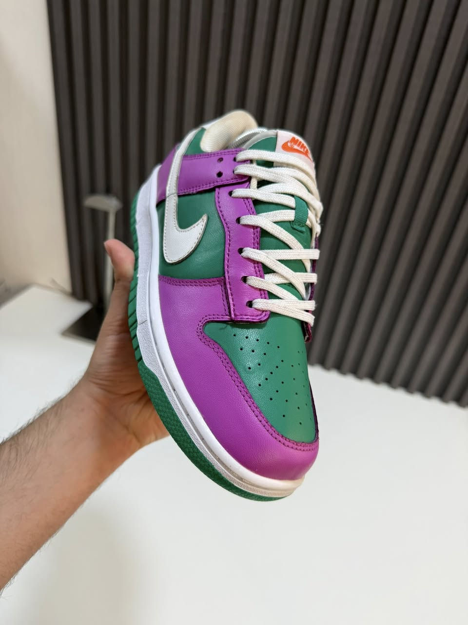 لعابة من Nike أصدار مختلف
قياس 42 طول قدم 26 ونص 

السعر 15 نظافة 100‎%‎

توصيل موجود لجميع المحافظات


**إذا كنت صاحب هذا الإعلان وتريد حذفه لأي سبب، رجاءا أرسل رسالة إلى الدعم الفني**