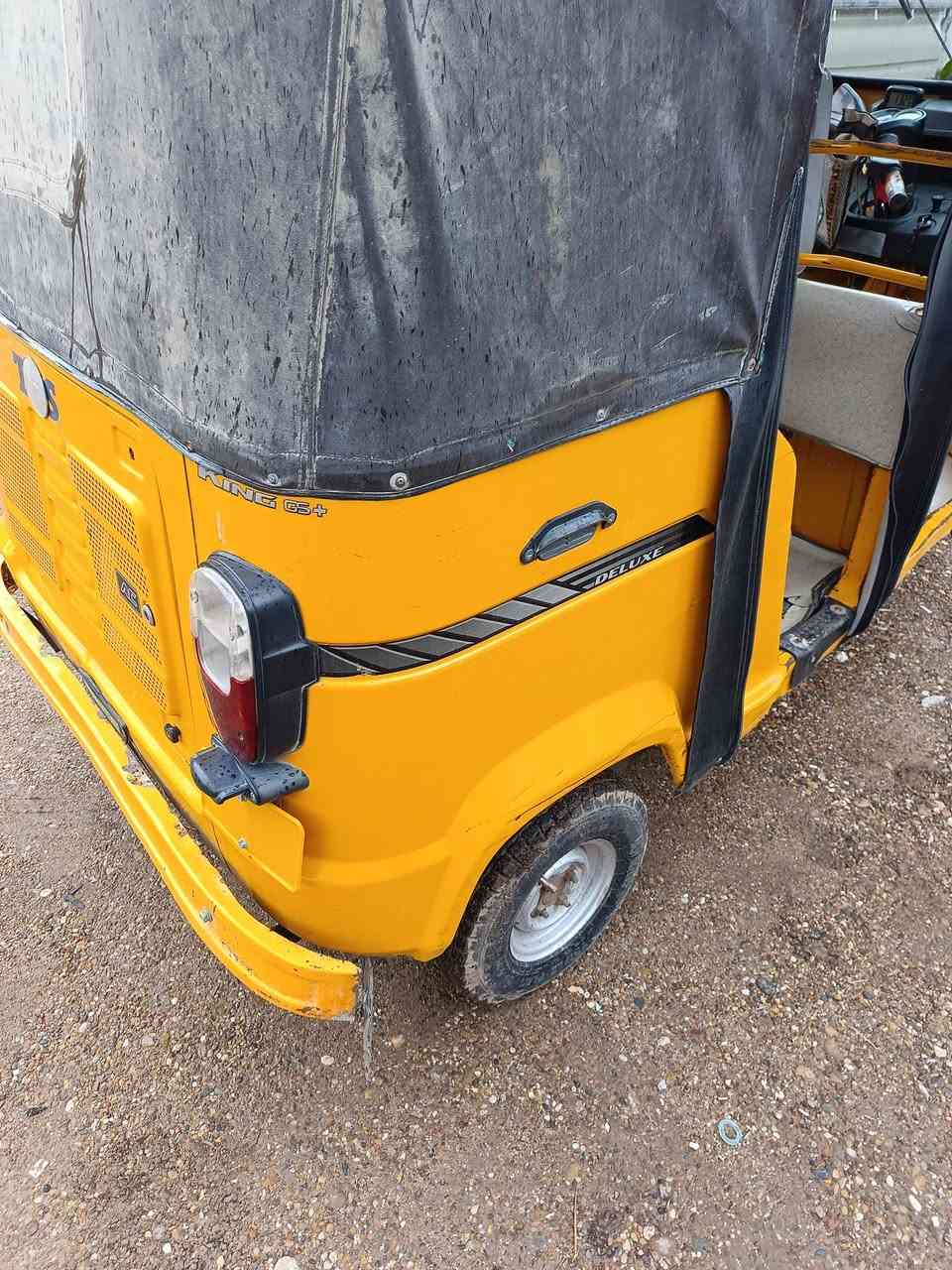 تكتك TVS موديل 2021 الوجبه الاولى بدون بيبان تكتك جديده جاهزه ما بيه اي نقص كبل  للشارع امرقمه لوحه وسنويه تحويل ثاني يوم المكان بغداد العبيدي السعر 6250 وبيها مجال الشراي يخابر ***********
