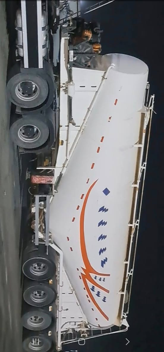 السلام عليكم للبيع سايلو شارستان موديل 2022 للاستفسار اتصل على الرقم
*********** مكان كربلاء
