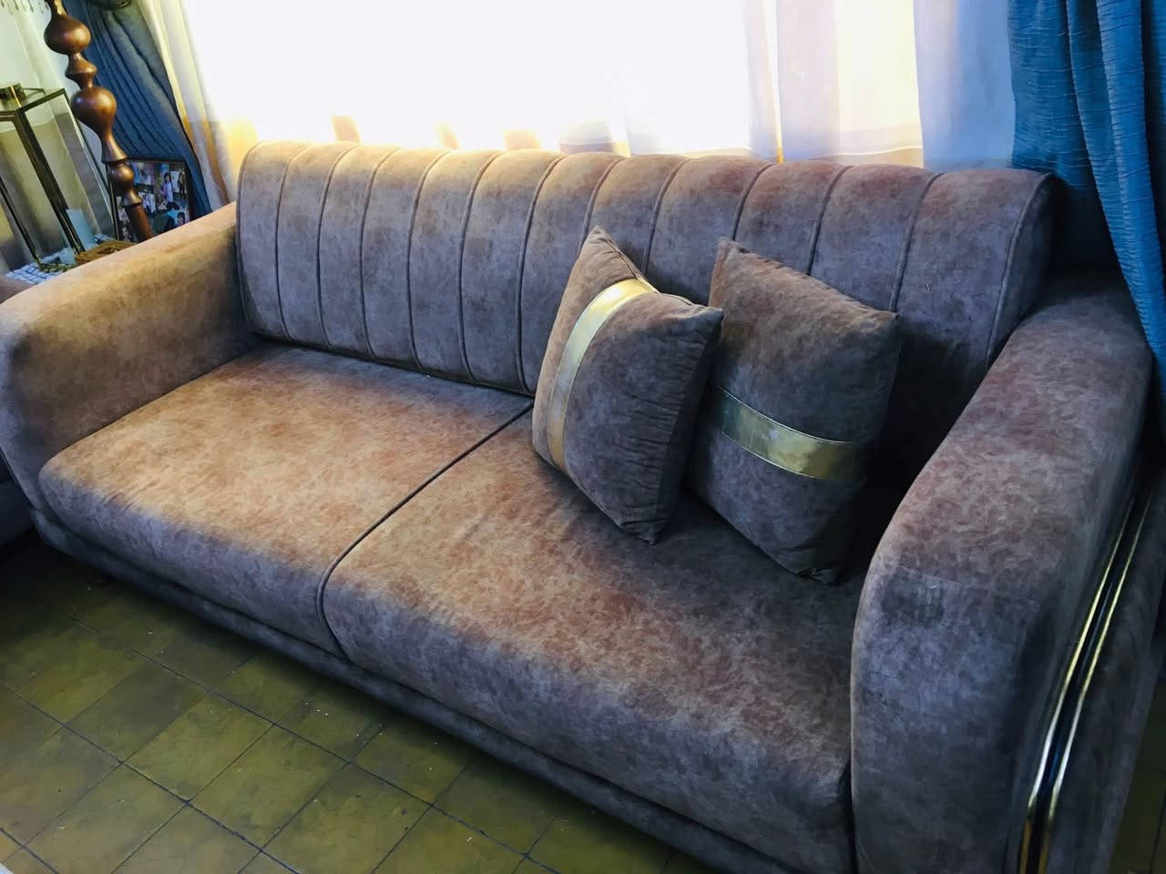 تخم ٨مقاعد للبيع
قنفة ثنائية عدد١

قنفة ثلاثية عدد٢

نظيف الاسفنج بحالة جيدة

مستعجلة ع بيعتة 

مكان بغداد البلديات


**إذا كنت صاحب هذا الإعلان وتريد حذفه لأي سبب، رجاءا أرسل رسالة إلى الدعم الفني**