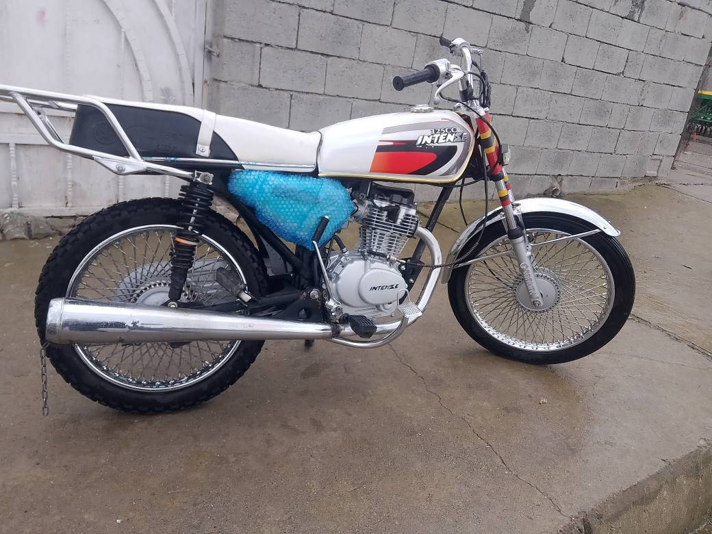 بە ناوی خوای گە ورە و مهرە بان ئە م ماتورە بۆ فروشتن INTENZE  2023 گڕو مە کە نە کارە بای هه بە شه رت     زۆر زۆر بە قە وت نرخی 320هه زار مە حامە له شوین قه لادزێ
 *********** بشدار, السليمانية
