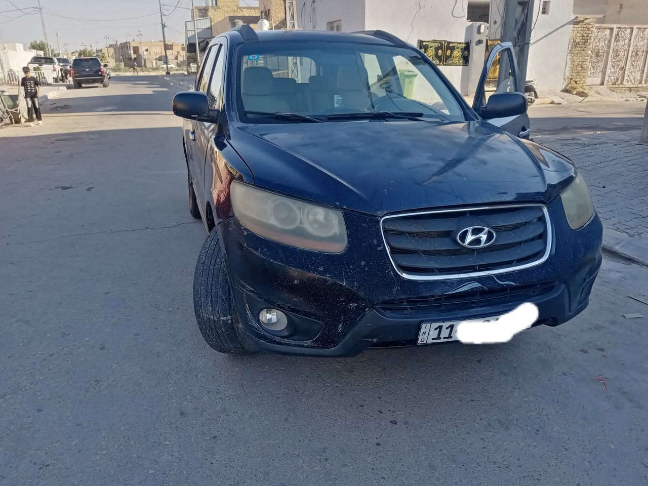 السلام عليكم 

سنتافيه 2009
وارد امريكي 
محرك 6سلندر 2700
السعر120وبيه مجال للتواصل 

***********
