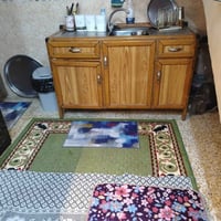 دوليب مطبخ مابي اي ضرر بسعر 250 اتواصل على ارقم 07500247547