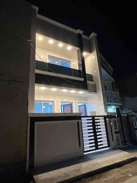 دار للبيع 🔥🔥
المساحه /100 متر

الواجهه /5 متر النزال 20 متر

يحتوي علئ // 3 غرف نوم وصحيات عدد 2 💦
واستقبال ومطبخ + صطحين امامي وخلفي

تسليم مفتاح كااامل 🔑🔑

العنوان حي الجهاد ديوان المخابرات خلف شارع 60 مباشر موقع مميز

الاستفسار *********** ☎️
