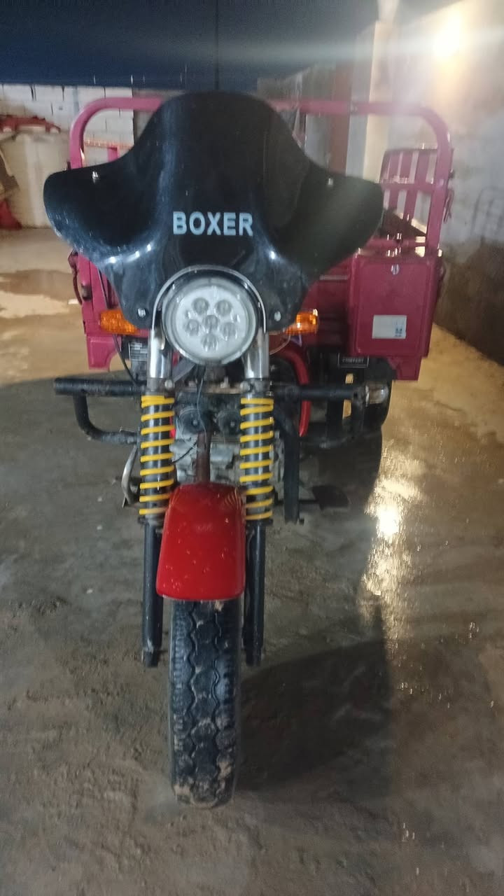 سلام عليكم ستوته للبيع مديل18 غير متواجد على فيس هاذ رقم ***********
