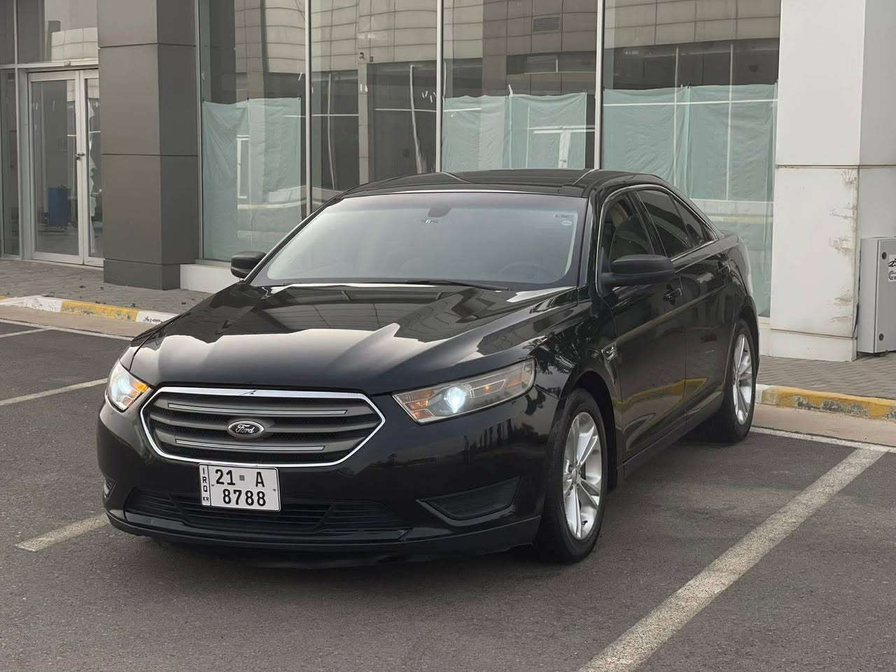 Ford Taurus شەریکە نیفا
فۆرد تۆرۆس شەریکەی نیڤایە سەیارەکە بێ بۆیاخە بێ شوختە بێ ساردە نموونەیە لە جوانیا ماڵی دۆستە گێرو مەکینەی نەکراوەتەوە مواسەفات 👌👌سەنەوی تازە ٤ تایەو ویلی لۆکی لەژێرایە مۆدێلی ٢٠١٣ سەنەوی و رەقەمی تازەیە بەڵام رەقەمەکەی لەگەڵ نیە.
شوێن:سلێمانی
***********📲رەقەم:
نرخ117$ مجال Ford Taurus السليمانية, العراق

