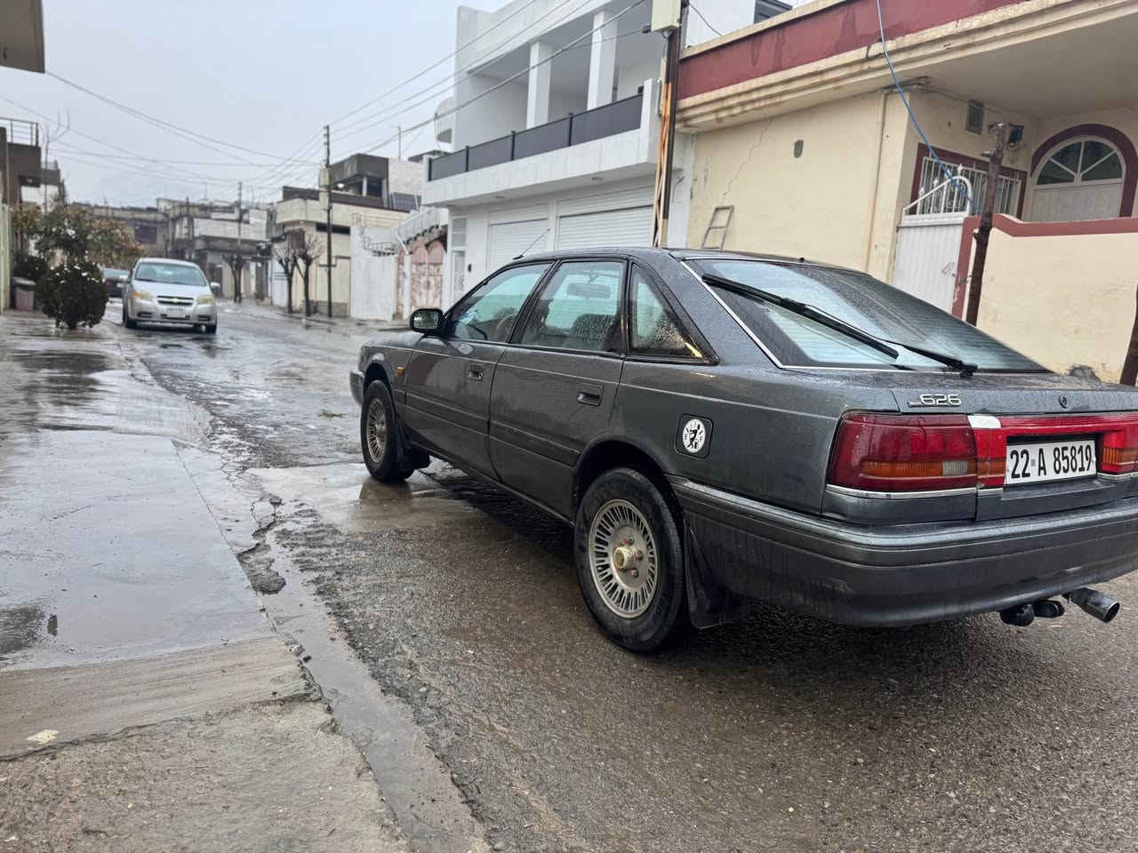 مازدا٦٢٦
مۆدیل١٩٩١
رەنگ نەوتی 
رەقەم و سەنەوی نویەهات ٢٠٣٠ 
حیزام بۆیاع تاشانەکانی بی سەقف
سەیاریکی زۆر توندو تۆلە 
مەکینە ١٢وبەخ 
 سەیارەی مالی خۆمە هی مەعرەزو شت 
شوین رانیە 
*********** Singapore
