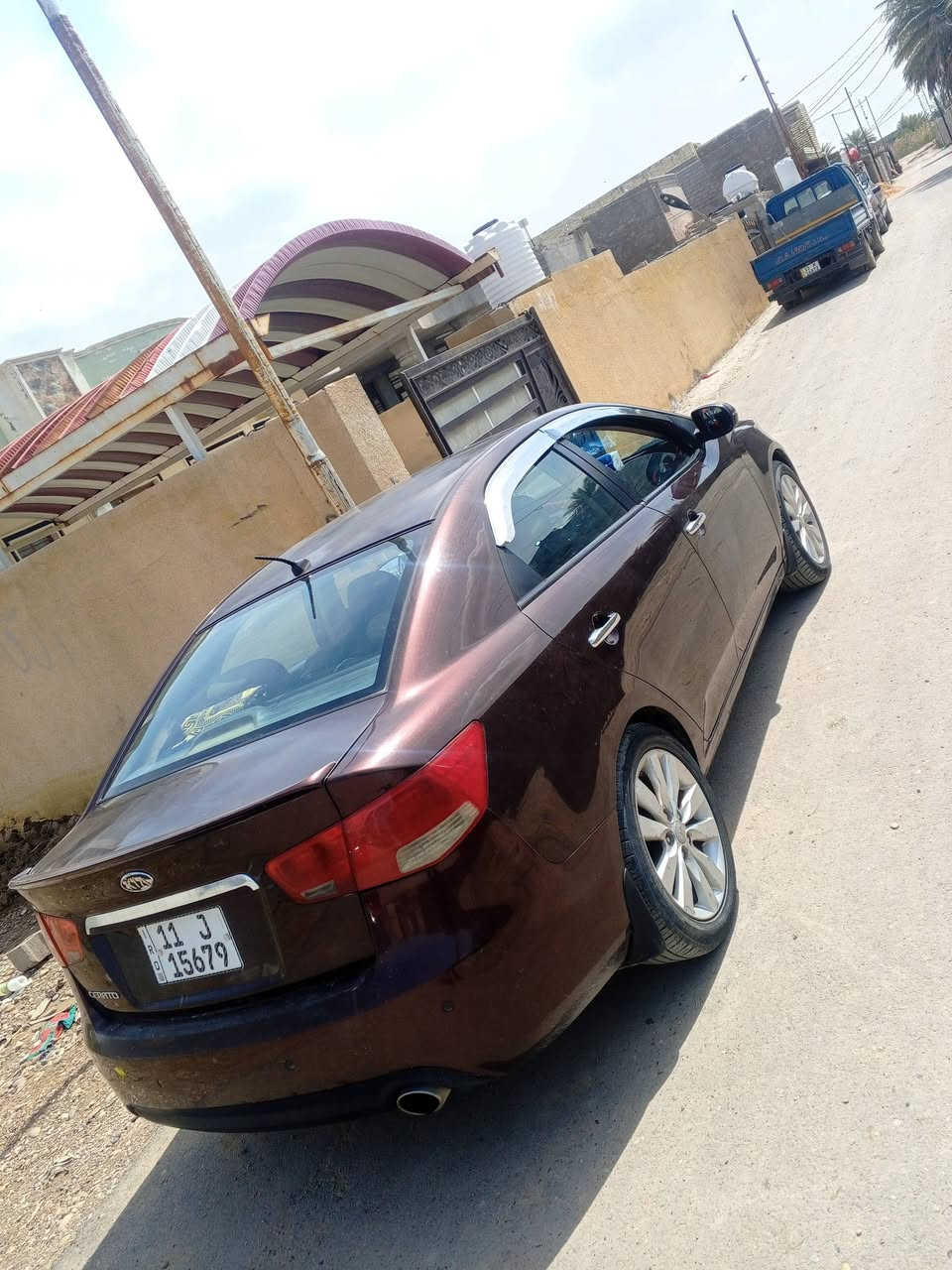 سلام عليكم سيراتو موديل 2012 بسمي فول مواصفات خليجي مكفوله كفاله من ضربه وصبغ  مكينه وكير وتبريد جدد صدر امامي خلفي تخم تاير كله جديد سياره مآل بيت سعر 104 وبيه مجال مكان دوره هورجب رقمي ***********
