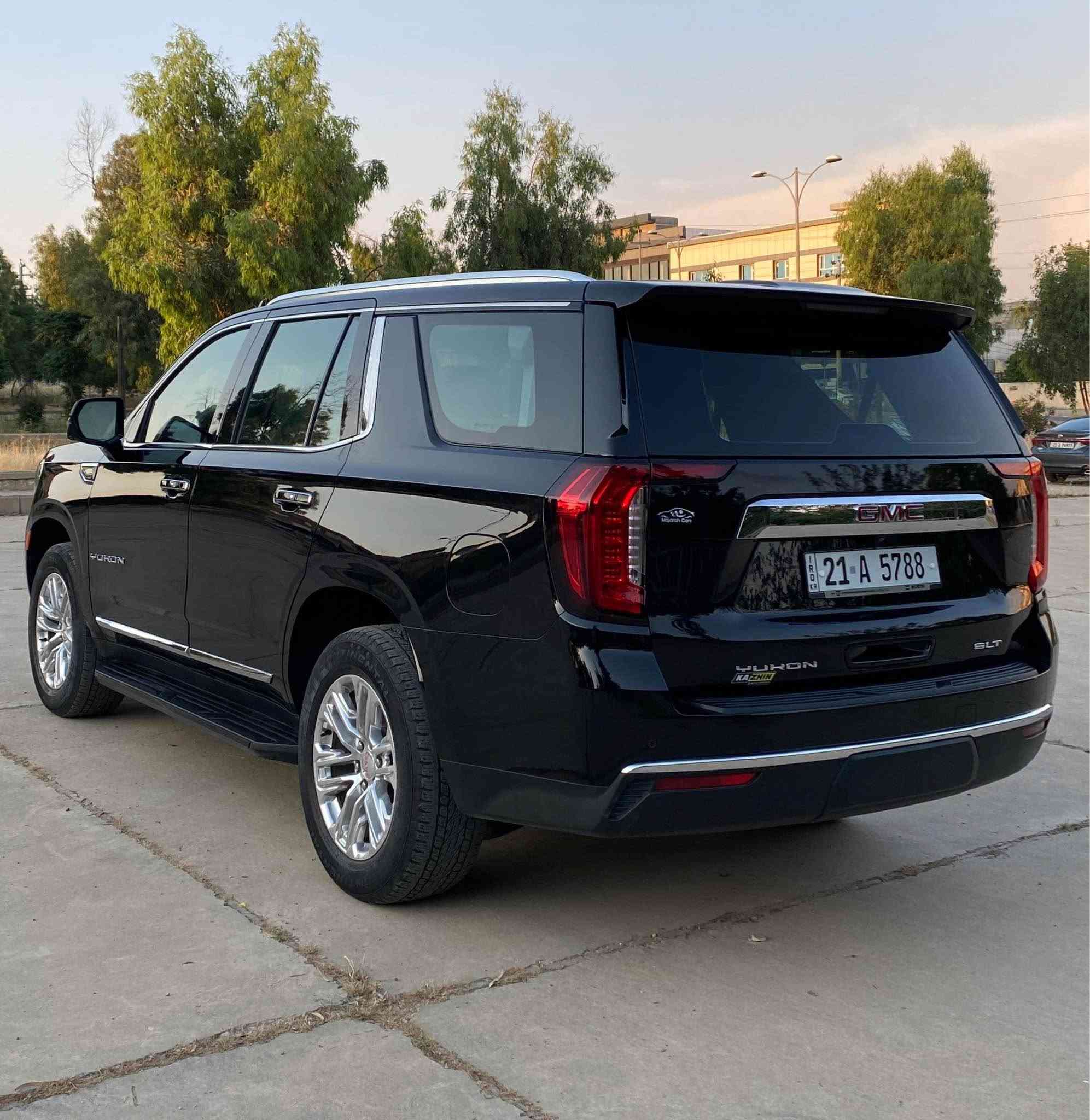 (جی ئێم سی یکۆن ٢٠٢١ بۆ فرۆشتن) SLT

تایبەتمەندیەکانی:

١. فوول موسەفاتە.
٢. سەیارەکە کلین تایتڵە دەعامی بۆ دەعامی هیچی نییە.
٣. ماوەی ڕۆشتنەکەی ٨٧٠٠٠ کم ڕۆیشتووە.
٤. سەیارەکە خەلیجیە.
٥. ڕەقەمی سلێمانیە.

سعری:  ٥  دەفتەر و مەجال - (50,000$)

ژمارەی خاوەنەکەی: *********** السليمانية, العراق
