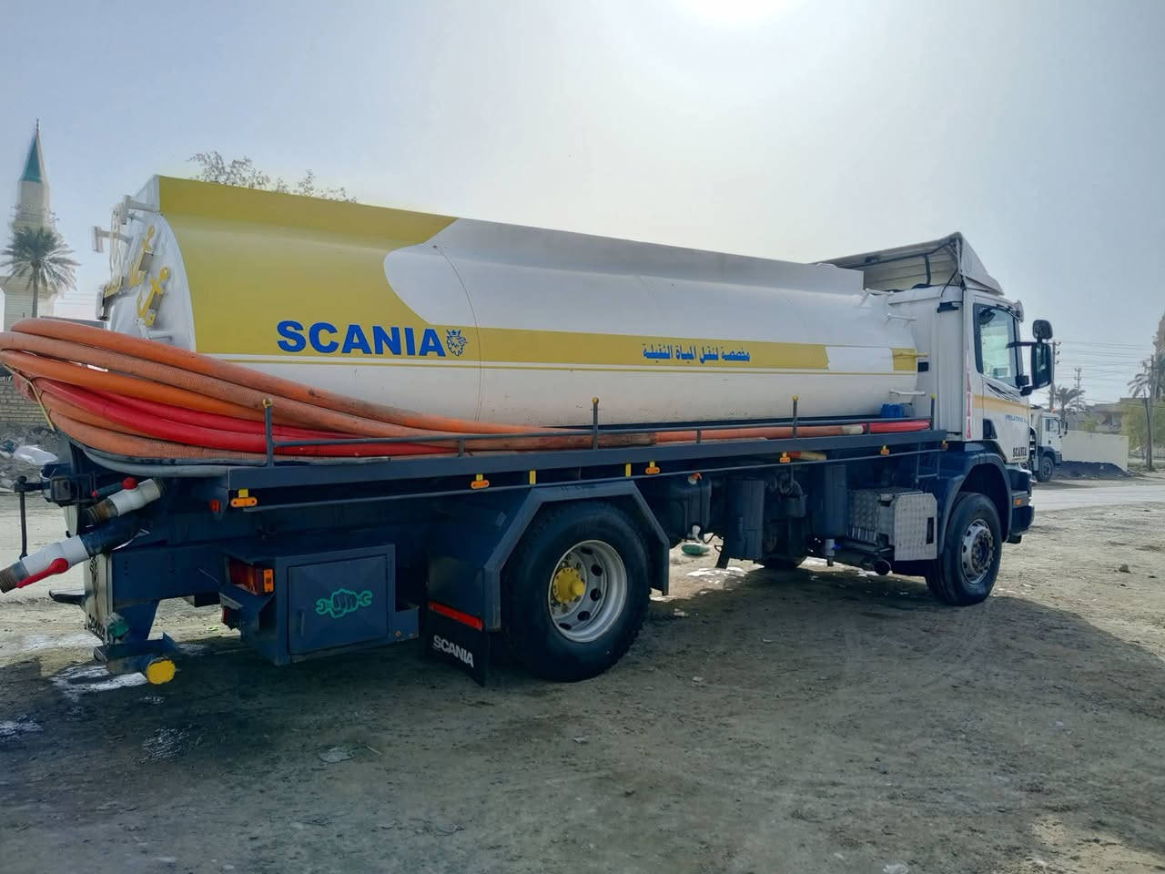 السلام عليكم ورحمه الله سكانيا بومه 2004 ام نازل تانكي جديد 16,000 تخم طاير جديد تبريد تدفئه❄️❄️🥶
موتور 55 سحبوا دفع زوج باتريات جدد سنويه تنكر 30
سياره كامله كمال لله جاهزه للشغل رقم الهاتف)(*********** ماكينه ام نازل
