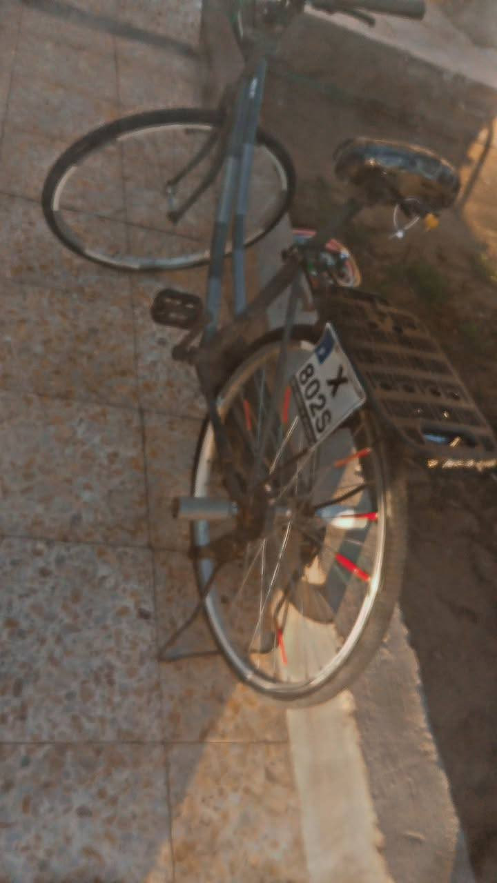 للبيع ريده 70 وبي مجال المكان كربلاء خلف جامعه العميد*********** الرقم بي واتساب
