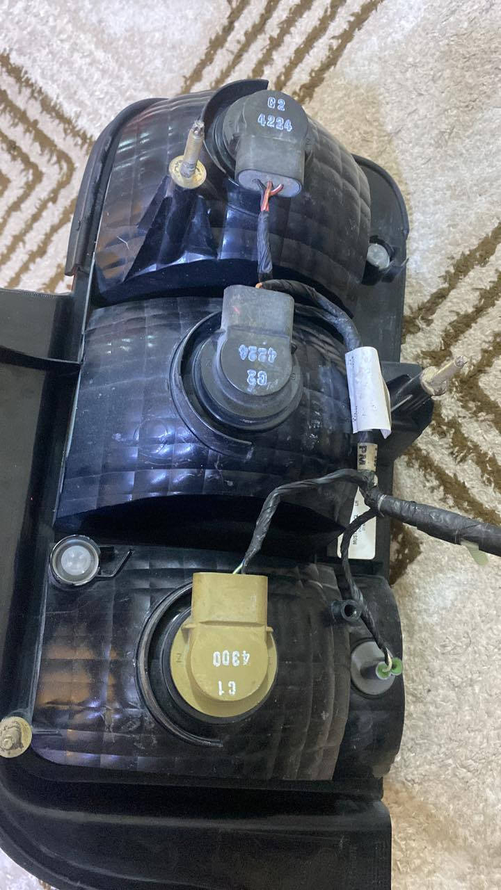 السلام عليكم
بك لايتات موستنك اصلي شرط النضافه 
***********
