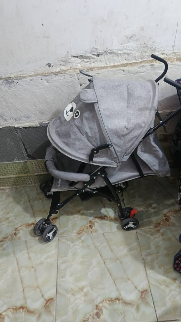 كرسي هزاز كهربائي جديد مامستخدم ولا يوم السعر 55 والعربانه منام وجلوس السعر 35 مكانهن ناصريه مركز بحي العسكري


**إذا كنت صاحب هذا الإعلان وتريد حذفه لأي سبب، رجاءا أرسل رسالة إلى الدعم الفني**