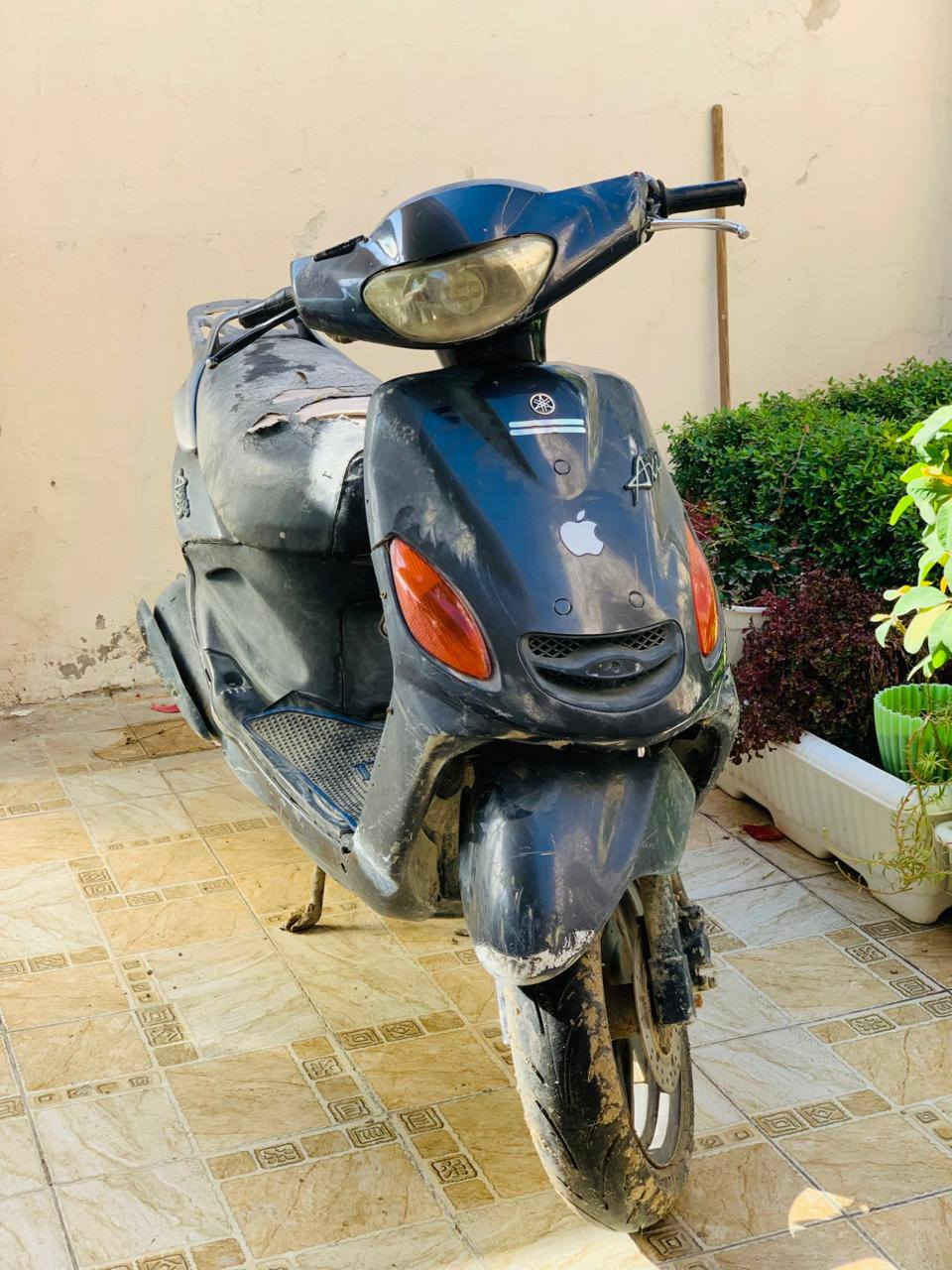 اكزز فحل ياباني 
قيم واخذ 
متروكه صارله 3 أشهر 
حله مركز المدينة 
***********
