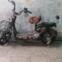 دراجة شحن • مقاس 14 • بطاريات ضعيفة