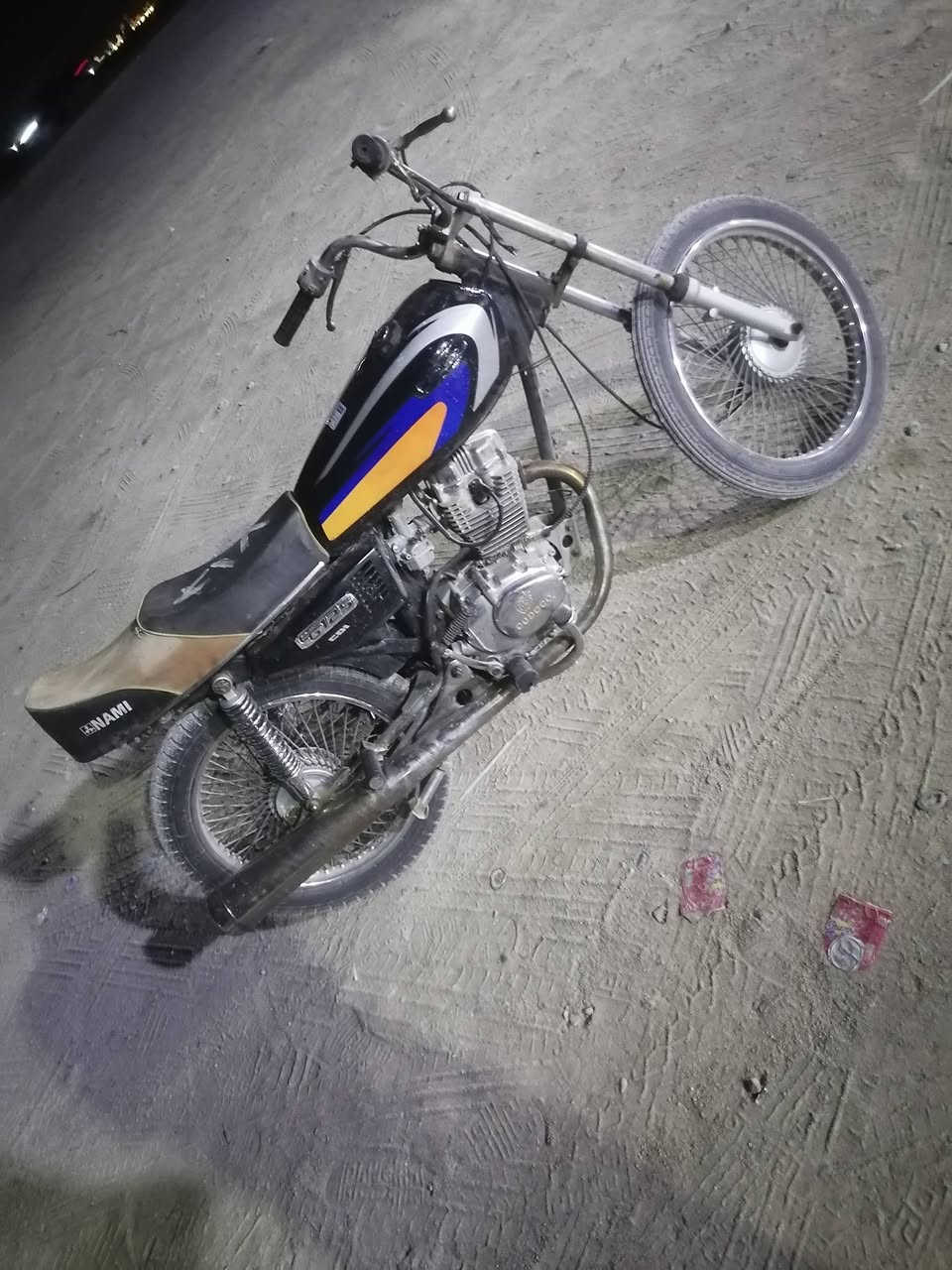 السلام عليكم دراجه ايراني للبيع سعر 350 مكاني بصره الزبير***********
