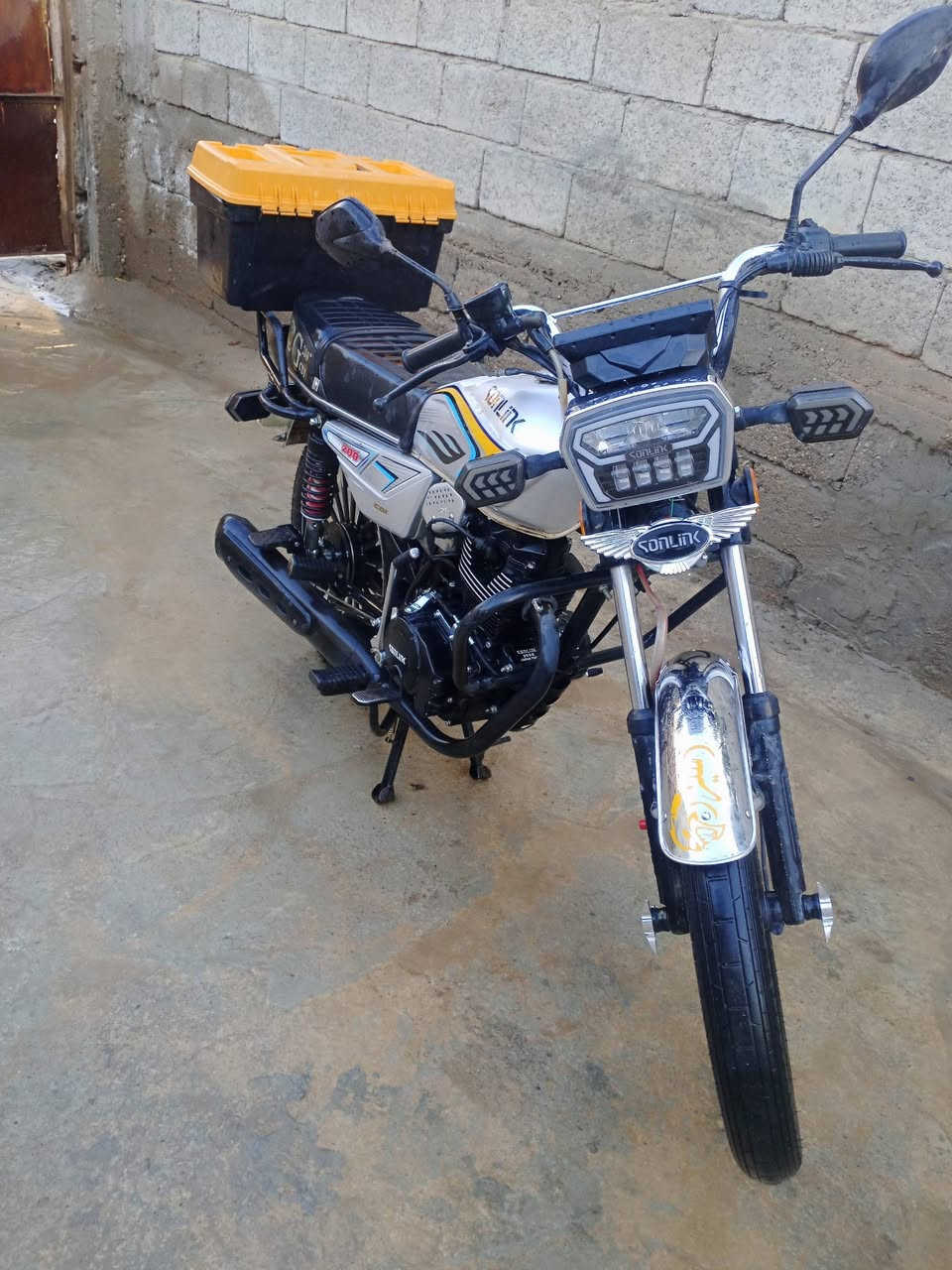 ماطور اللبيع سيفان موديل 25رقم ***********
