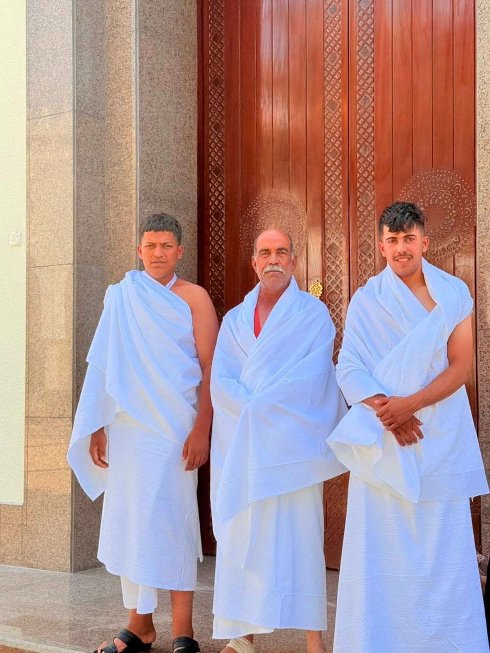 بسم الله والصلاة والسلام على رسول الله 
بعد ان وصلول  معتمرين شركتنا الى مكه المكرمه و اتمو مناسك العمره عدد باصين 
لذالك نهيب لكم بجمع الجوازات لرحلة الشهر السابع مع شركة الدليان للحج والعمرة المجازه رسمياً من قبل هيئة الحج والعمرة برامج متكامله بسعر 500 دولار : فسارعو بتسليم جوازاتكم الى مقر الشركة علماً يتوفر نظام الاقساط 
نسأل الله أن ييسر لكم رحلة مباركة وعمرة مقبولة
مع شركة الدليان انتم في راحه وامان


**إذا كنت صاحب هذا الإعلان وتريد حذفه لأي سبب، رجاءا أرسل رسالة إلى الدعم الفني**
