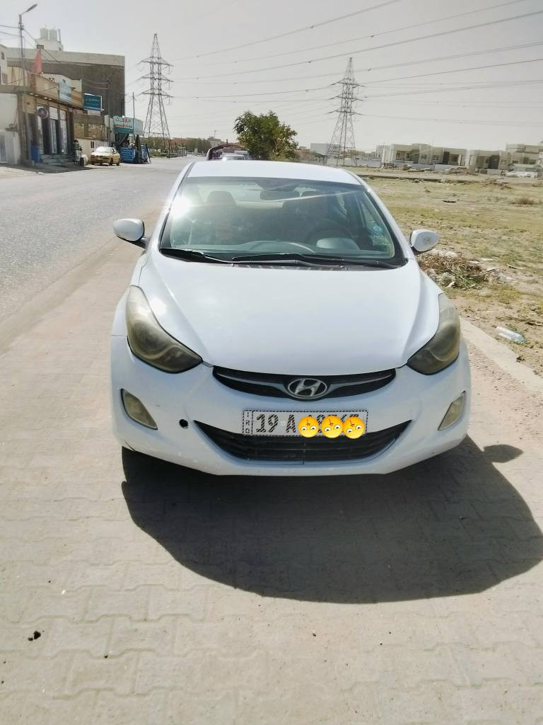 السياره بسمي مكفوله من الظربه وكل حادث  لل٣٢ سنويتها للستفسار *********** النجف, العراق
