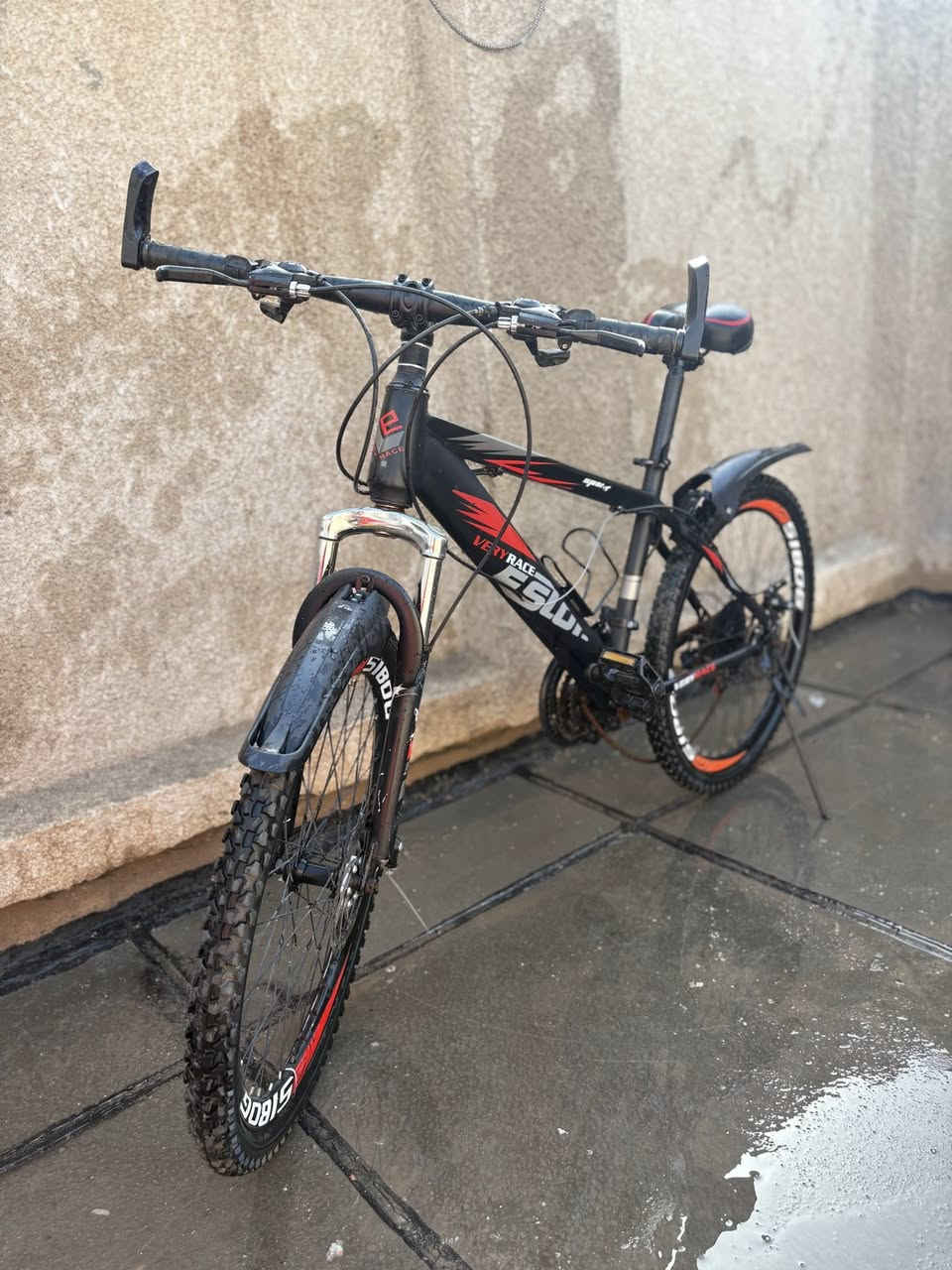 لسلام عليكم باسكل للبيع بسعر120الف
الحجز ***********
