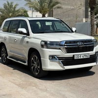 لاندكروز 2018 خليجي مكفوله شوكة جيهان محرك 6 سلندر ماشيه 131 كم سياره ...
