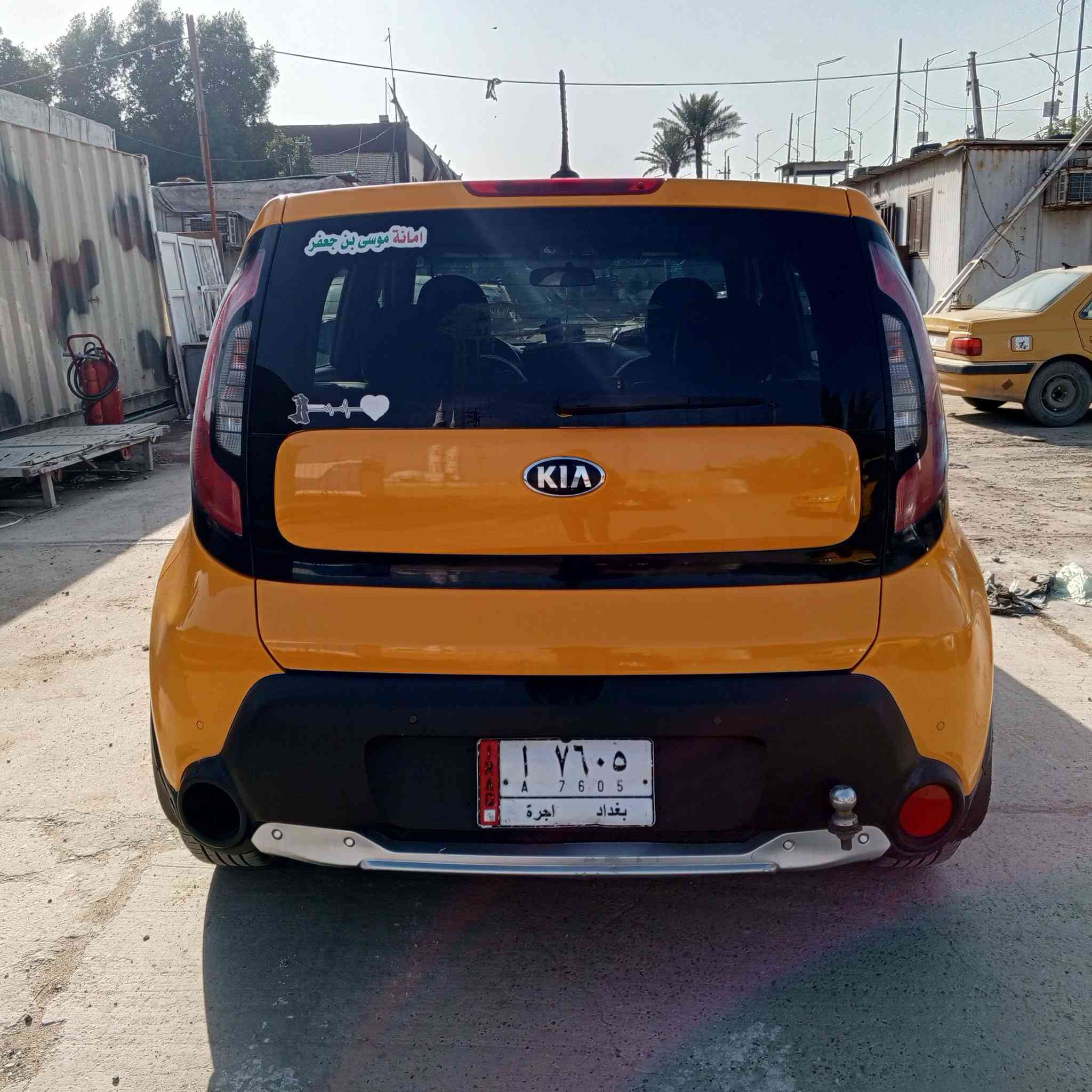 كيا صول موديل 2014واردامريكي حادث أمريكة بنيد مبدل وبل عراق باب لسايق بي بارد مكينة 1600جي دي وبيه منضومة غاز دوشمةكشنات وارضية السعر 95وبيه مجال مكاني بغداد ***********
