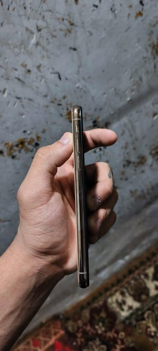 السلام عليكم جهاز Xs ذاكره 256
جهاز نضيف مرتب شخط مابي ما مفتوح الجهاز وتر 
150 وبي مجال  مكاني بغداد بسمايه


**إذا كنت صاحب هذا الإعلان وتريد حذفه لأي سبب، رجاءا أرسل رسالة إلى الدعم الفني**